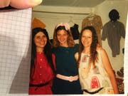 Trudi Ottiger (rechts) 1985 bei der Eröffnung von «La Robe» gemeinsam mit ihren Geschäftspartnerinnen