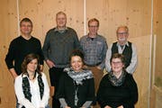 Hinten von links: Urs Wallimann, Hans Spichtig, Walter Abächerli und Hansruedi Vogler. Vorne von links: Dina Gasser-Gabriel, Vreny Schädler-Jakober, Christa Rohrer. Es fehlt Erwin Heymann. (Bild: PD)