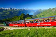 Obwohl die private Brienz-Rothorn-Bahn ein Touristenmagnet ist, musste der Kanton Bern vor zwei Jahren Finanzhilfe leisten, als grössere Investitionen bevorstanden. (Bild: Alamy)