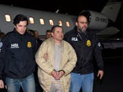 Muss lebenslang hinter Gitter: Der mexikanische Drogenboss Joaquín «El Chapo» Guzmán, hier nach seiner Überführung aus Mexiko nach New York im Januar 2017. (Bild: KEYSTONE/AP U.S. law enforcement)