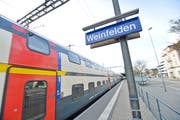 Die heutigen Fernverkehrszüge sind für das Flügeln und Vereinigen nicht gerüstet. Hier ein Schnellzug am Bahnhof Weinfelden. (Bild: Donato Caspari)