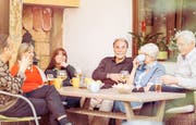 Das Alter in einer Wohngemeinschaft verbringen – warum nicht? (Symbolbild: Getty)