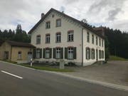 Das Spinnereigebäude in Sorntal wurde 1850 erbaut und im Jahr 1994 innen und aussen renoviert. (Archivbilder: Andrea Häusler)