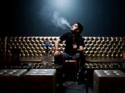 Ramazan Cevik hat Ende Januar das «Ramo's» eröffnet. Es ist Restaurant, Bar und Shisha-Lounge zugleich. (Bild: Stefan Kaiser (Zug, 13. Februar 2019))