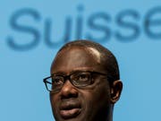 Credit Suisse-Chef Tidjane Thiam kann für 2018 den ersten Gewinn der Grossbank seit 2014 verkünden. (Bild: KEYSTONE/JEAN-CHRISTOPHE BOTT)