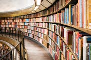 Negative Forschungsergebnisse finden keinen Platz in den Buchreihen. (Bild: Susan Yin / Unsplash)
