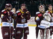 Tommy Wingels (Zweiter von rechts) fällt bei Genève-Servette erneut verletzt aus (Bild: KEYSTONE/SALVATORE DI NOLFI)