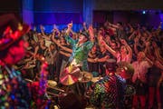 Professionelle Show statt schiefe Töne: Guggen Party 2016 in Mörschwil (Bild: Michel Canonica)