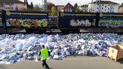 Vor der Eröffnung des Regionalen Annahmezentrums in Weinfelden sammelten die Vereine 110 Tonnen Altpapier pro Sammeltag. Nun ist es noch die Hälfte. (Bild: PD)