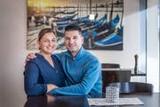 Helena und Edi Lazraj geben wegen ihrer Allergien das Wirtedasein auf. (Bild: Michel Canonica)