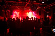 Kultur am Gleis (Kugl) im alten Güterbahnhof gehört zu den angesagtesten Partylokalen der Stadt St.Gallen. Für Maskenbälle ist es bisher eher weniger bekannt... (Bild: Peer Füglistaller - 5. Juni 2015)