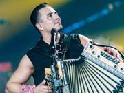 Der österreichische Volks-Rock'n'Roller Andreas Gabalier hat ein Rap-Duo angezeigt - doch keiner nimmt ihn ernst. (Bild: Stefan Adelsberger / Keystone)