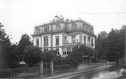 Die Villa Wiesental um 1910. Man beachte vor allem den schönen, grossen Garten. (Bild: Stadtarchiv der Ortsbürgergemeinde St.Gallen)