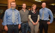 Petra Rohrer ist als erste Frau in den Vorstand des Bauernverbandes Obwalden gewählt worden. Zudem auf dem Bild (v.l.): Das zurückgetretene Vorstandsmitglied Erwin Spichtig, sein Nachfolger Michael Spichtig und Simon Niederberger. (Bild: Robert Hess, Melchtal, 19. Februar 2019)