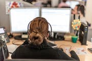 Der Druck auf Marktforscher wächst: Gehören Callcenter schon bald der Vergangenheit an? (Bild: Gaetan Bally/Keystone)