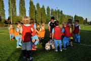 250 Junioren trainieren aktuell bei der AS Calcio. (Bild: PD)