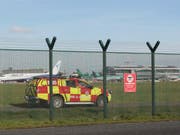 Der Flughafen von Dublin ist wegen eines Drohnenalarms vorübergehend gesperrt worden. (Nial Carson/PA via AP) (Bild: KEYSTONE/AP PA/NIAL CARSON)