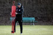 Thomas Haeberli, neuer FCL-Trainer, beim ersten Training am Freitag. (Bild: KEYSTONE/Alexandra Wey, Luzern, 22. Februar 2019)
