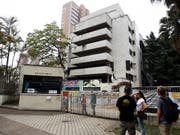 Das letzte Domizil des kolumbianischen Drogenbarons Pablo Escobar in Medellín kurz vor seiner Sprengung. (Bild: KEYSTONE/EPA EFE/LUIS EDUARDO NORIEGA A.)