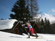 Allein auf weiter Flur: Therese Johaug liess die Gegnerinnen bereits nach einem Kilometer stehen (Bild: KEYSTONE/APA/APA/GEORG HOCHMUTH)