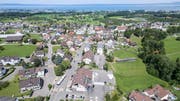 In Mörschwil soll eine neue Zentrumsüberbauung entstehen. Noch ist unklar, wie sie ausgestaltet sein wird. (Bild: Ralph Ribi/28. Mai 2018)