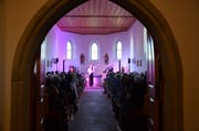 75 Besucher kamen zum Konzert in die Kapelle Heldswil. (Bild: Sara Carracedo)