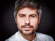 Der neue kulinarische Direktor des Grand Hotels Quellenhof, Sven Wassmer: «Ich bin Handwerker mit Leidenschaft». (Bild: Beat Mumenthaler)