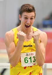 Grosse Freude bei Simon Ehammer nach seinem Rekordlauf über 60 Meter Hürden. (Bild: Urs Siegwart)