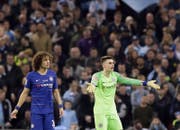 Der 24-jährige Kepa Arrizabalaga (rechts) ist mit 92 Millionen Franken Ablösesumme der teuerste Goalie der Welt. (Bild: AP)