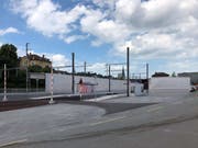 So soll die neue Haltestelle im Güterbahnhofareal aussehen. Dahinter ist der Abstellplatz für den Lösch- und Rettungszug. (Visualisierung: PD)