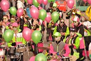 Bunt und laut: Ruck Zuck Schränzer aus Degersheim.