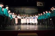Das Jodel-Doppelquartett Frauenfeld auf der Casinobühne in Aktion. (Bilder: Andreas Taverner