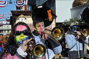 Fasnachtsumzug am Güdisdienstag in Sarnen. (Bild: Philipp Unterschütz)