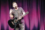 Comedian und Musiker Nico Arn aus Widnau macht an der Bernecker Schnitzelbank mit. (Bild: pd)