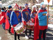 Die Schüler des Urner Oberlands haben als Superhelden das Dorf erobert. (Bild: PD, Gurtnellen, 22. Februar 2019)