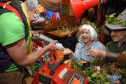 Oldi-Fasnacht in Lungern. (Bild: Robert Hess)