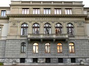 Einsatz für den IS: Die Winterthurer Geschwister werden dafür mit bedingten Freiheitsstrafen bestraft. Im Bild das Bezirksgericht, wo das Jugendgericht am Mittwoch sein Urteil eröffnete. (Bild: KEYSTONE/WALTER BIERI)