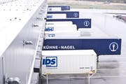Kühne + Nagel setzte im vergangenen Jahr fast 10 Prozent mehr um. (Bild: Volkmar Schulz/Keystone, Hamburg, 4. November 2009)