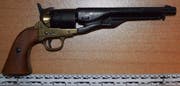 Verboten: Imitationsrevolver (Bild: Luzerner Polizei)