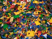 In der Schweiz wird Lego neu von einer ehemaligen L'Oréal-Managerin geführt. (Bild: KEYSTONE/ADRIEN PERRITAZ)