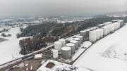 Die 33 Stehtanks auf Häggenschwiler Gemeindegebiet fassen knapp 300 Millionen Liter Benzin, Diesel und Heizöl. (Bilder: Hanspeter Schiess (5. Februar 2019)