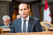 Der Luzerner FDP-Ständerat Damian Müller: «Es braucht zwingend auch ein Inland-Reduktionsziel.», (KEYSTONE/Anthony Anex)