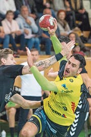 St. Otmars Rückraumspieler Andrija Pendic stand in der Saison 2010/11 in Aarau unter Vertrag, dann in Schaffhausen. (Bild: Urs Bucher)