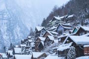 Blick auf das bekannte Dorf Hallstatt im österreichischen Salzkammergut. (Bild: Lingxiao Xie/Getty)