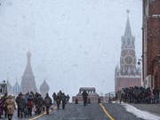 Die Ratingagentur Moody's hat Russland eine bessere Note bei der Bonität gegeben. (Bild: KEYSTONE/AP/ALEXANDER ZEMLIANICHENKO)