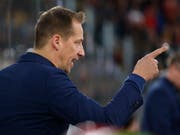Biel-Coach Antti Törmänen gibt gegen Lausanne die richtigen Anweisungen (Bild: KEYSTONE/PETER KLAUNZER)