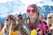 Das Motto der Unterschächner Fasnacht 2019 heisst Woodstock. (Bild: Christof Hirtler, Unterschächen, 28. Februar 2019)
