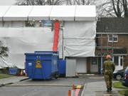 Die Dekontaminierung des Hauses des früheren Spions Sergej Skripal dauerte mehrere Monate. (Bild: Keystone/AP PA/BEN BIRCHALL)