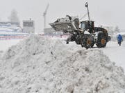 Zu viel Schnee - erneut kein Abfahrts-Training für die Frauen (Bild: KEYSTONE/APA/APA/BARBARA GINDL)