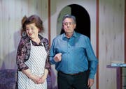 Eifersuchtsszenen sind vorprogrammiert: Frieda (Rita Pföstl) und Rupert Frisch (Peter Rindlisbacher) zweifeln an der ehelichen Treue. Bild: Stefan Kaiser Zug, 8. März 2019